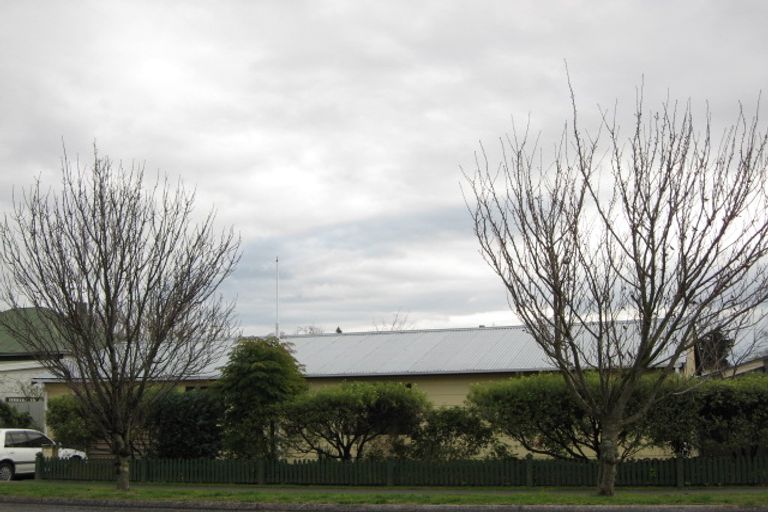 Photo of property in 2/38 Te Aute Road, Havelock North, 4130