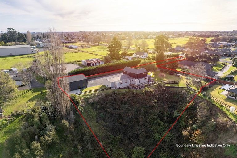 Photo of property in 174 Thornton Road, Cambridge, 3434