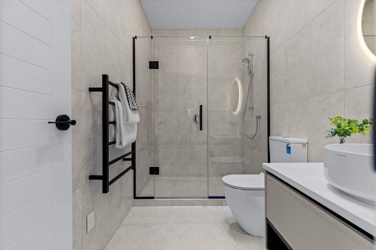 Photo of property in 41 Surf View Crescent, Red Beach, 0932