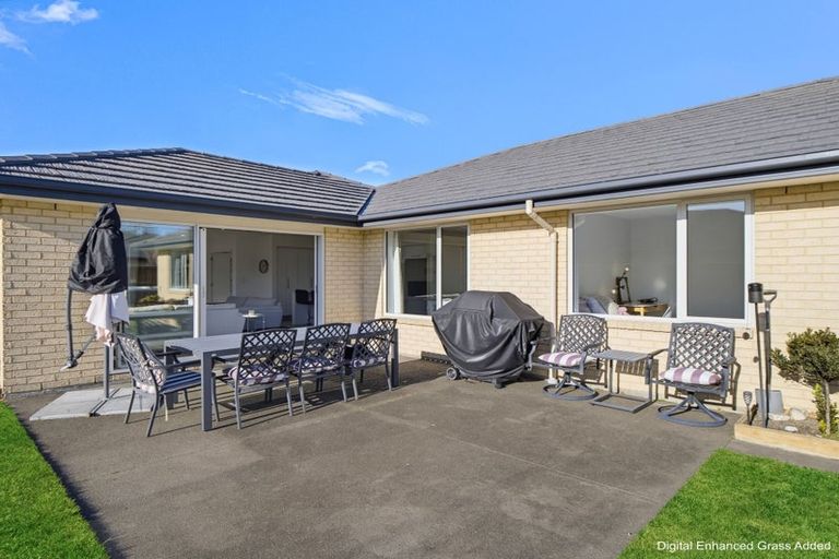 Photo of property in 25 Gilchrist Place, Kaiapoi, 7630