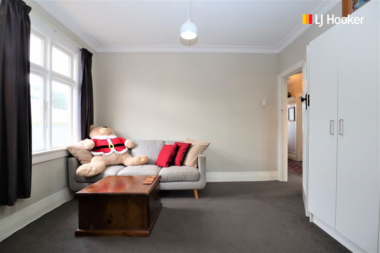 Photo of property in 37 Tahuna Road, Tainui, Dunedin, 9013