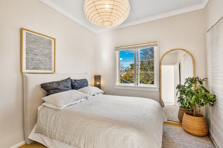 Photo of property in 113a Chaucer Road, Hospital Hill, Napier, 4110