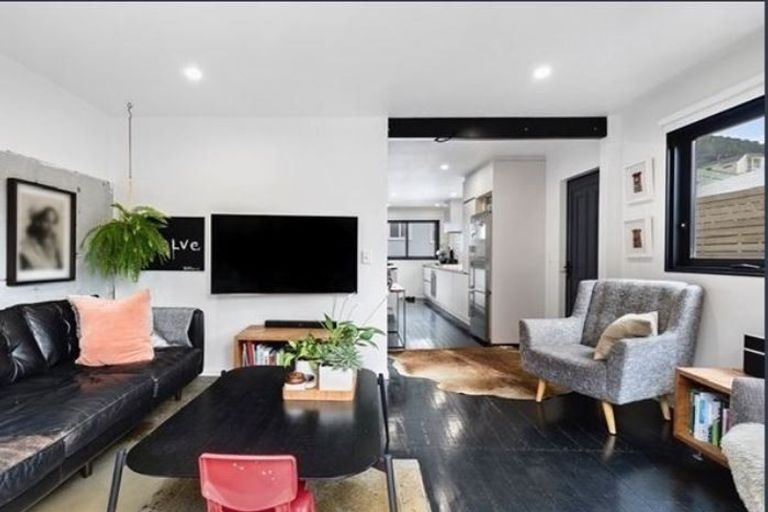 Photo of property in 1a Port Street, Mount Victoria, Wellington, 6011