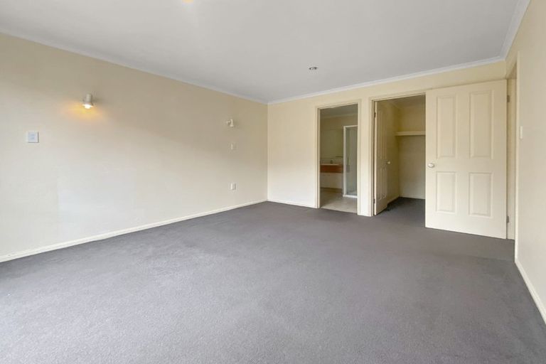 Photo of property in 60b Woodland Road, Johnsonville, Wellington, 6037