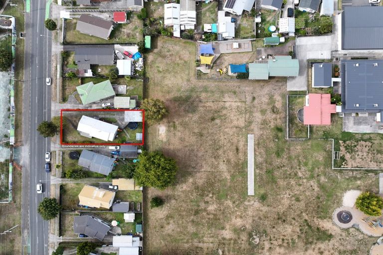 Photo of property in 93 Collins Road, Melville, Hamilton, 3206