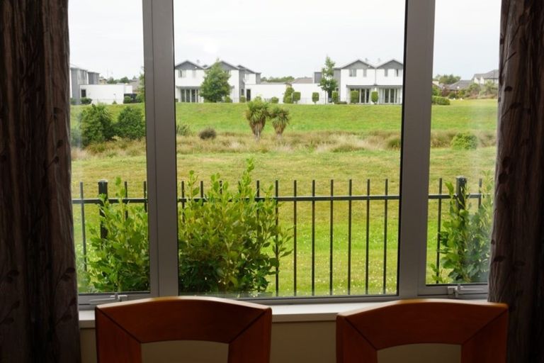 Photo of property in 5y Somerville Crescent, Aidanfield, Christchurch, 8025