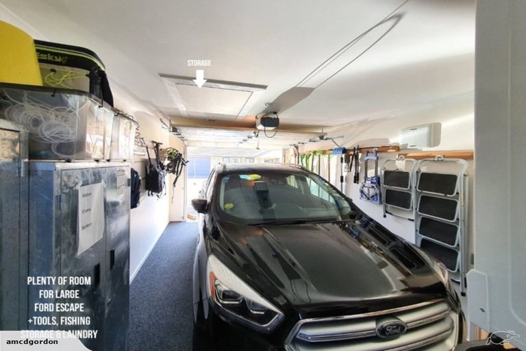 Photo of property in 3/262 Centreway Road, Orewa, 0931