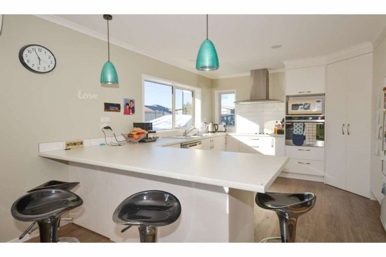 Photo of property in 10 Captains Loop, Haruru, 0204