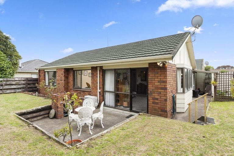 Photo of property in 2/6 Solway Place, Mount Maunganui, 3116