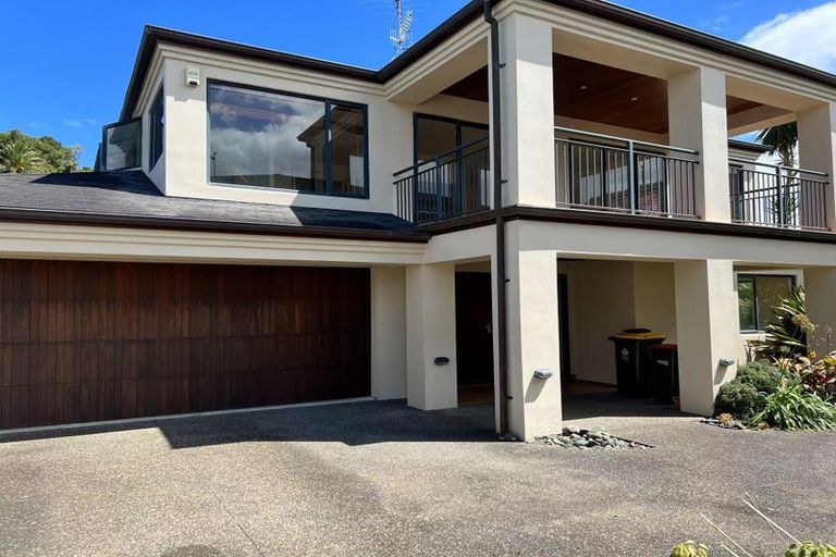 Photo of property in 41a The Esplanade, Eastern Beach, Auckland, 2012