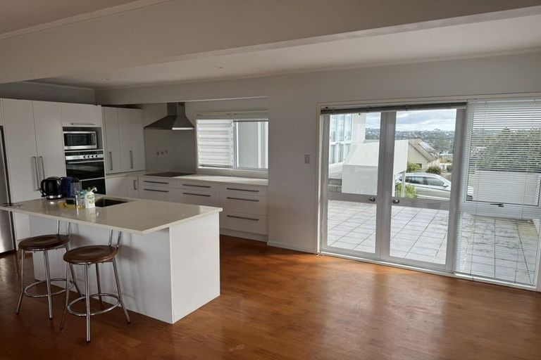 Photo of property in 51 Tiri Road, Manly, Whangaparaoa, 0930
