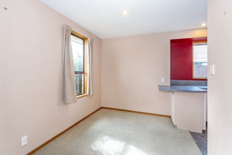 Photo of property in 1/46 Shannon Place, Belfast, Christchurch, 8051