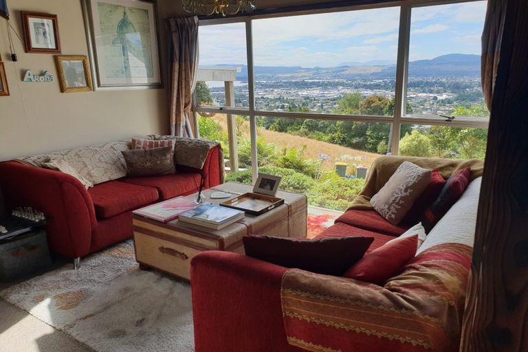 Photo of property in 72 Mountain Road, Western Heights, Rotorua, 3015