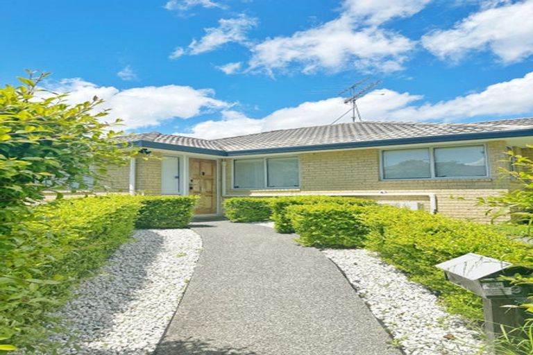 Photo of property in 1/9 Saints Court, Manurewa, Auckland, 2102