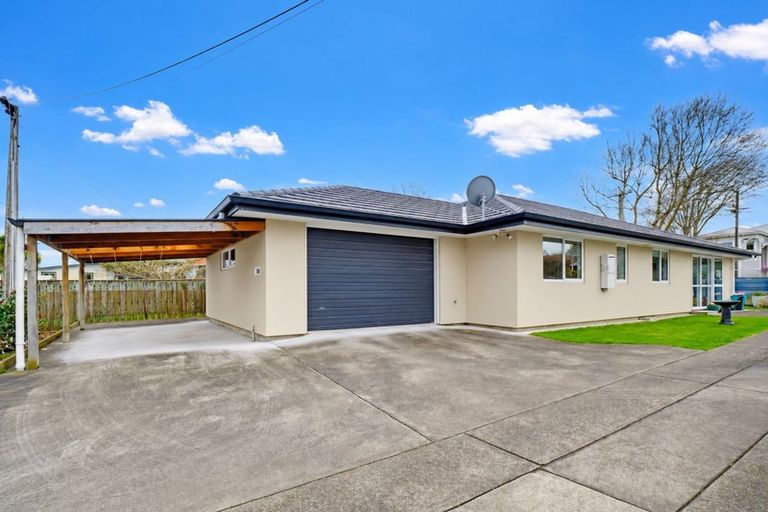 Photo of property in 27a Peakes Road, Saint Johns Hill, Whanganui, 4501