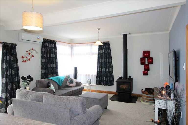 Photo of property in 11 Melmore Terrace, Cromwell, 9310