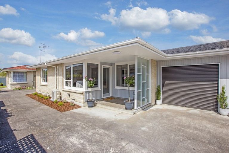 Photo of property in 2/507 Burnett Street, Mahora, Hastings, 4120