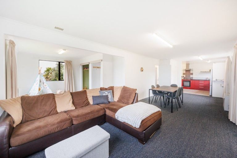 Photo of property in 24 Fraser Drive, Feilding, 4702