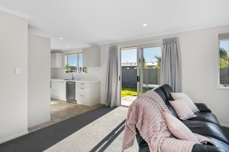 Photo of property in 102 Sentinel Avenue, Omokoroa, 3114