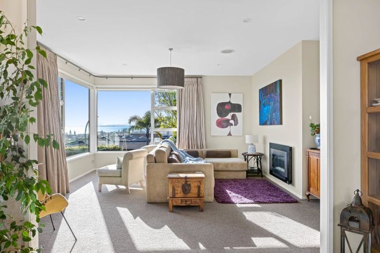 Photo of property in 4 Manhattan Rise, Orewa, 0931