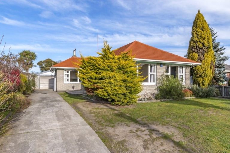 Photo of property in 23 Greenhurst Street, Sockburn, Christchurch, 8042