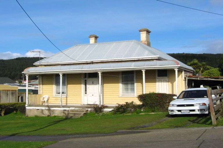 Photo of property in 172 Foyle Street, Bluff, 9814
