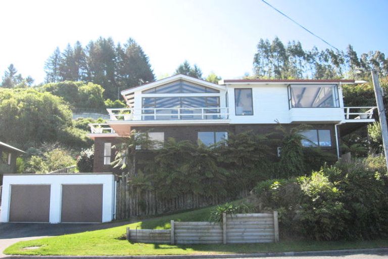 Photo of property in 72 Wakeman Road, Acacia Bay, Taupo, 3330