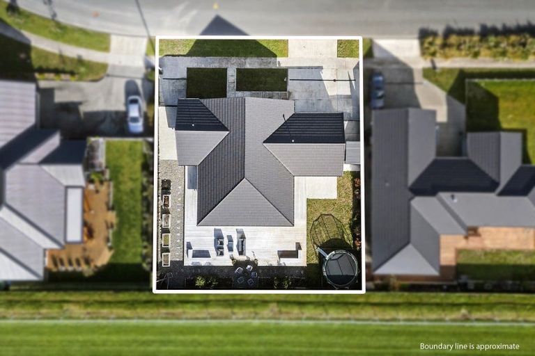 Photo of property in 89 Mawai Hakona Drive, Wallaceville, Upper Hutt, 5018