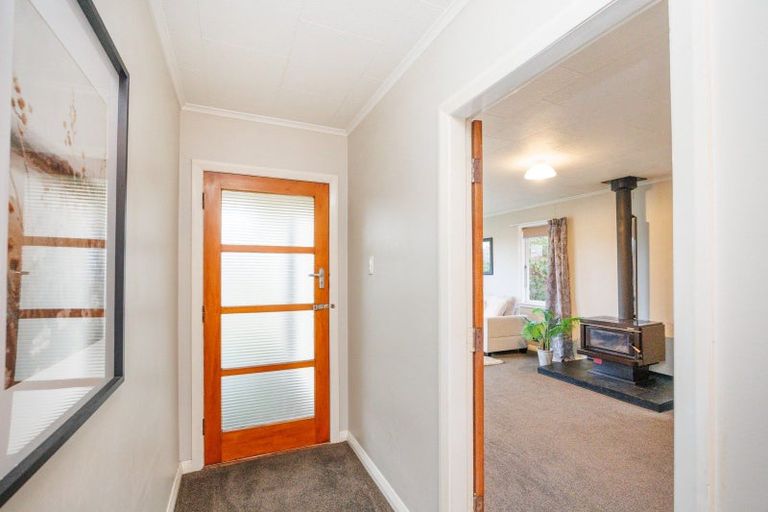 Photo of property in 12 Mersey Street, Rongotea, 4476