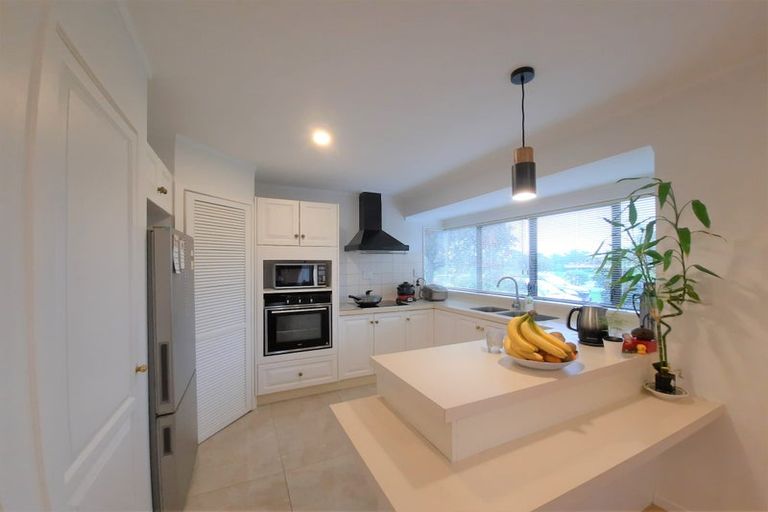 Photo of property in 1/83 Aberfeldy Avenue, Highland Park, Auckland, 2010