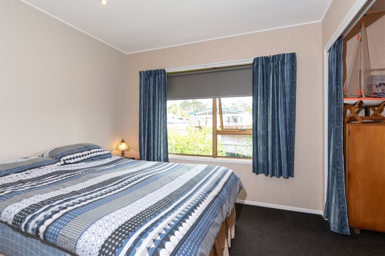 Photo of property in 26 Realm Place, Massey, Auckland, 0614