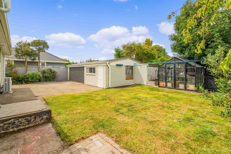 Photo of property in 56 Glenfield Crescent, Mairehau, Christchurch, 8052
