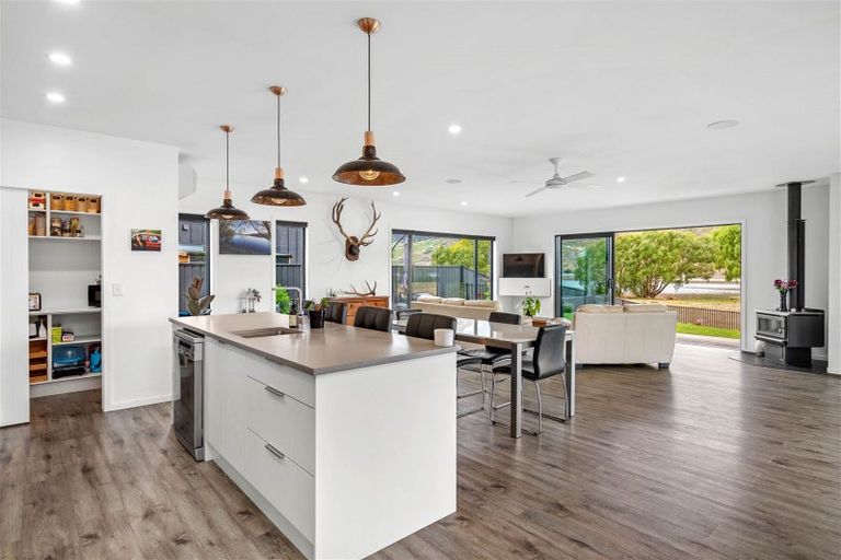 Photo of property in 16 Arion Court, Mount Pisa, Cromwell, 9383