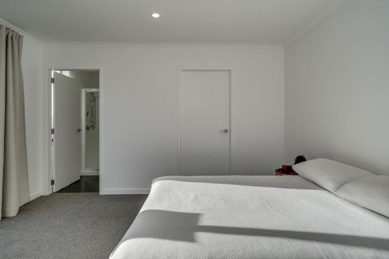 Photo of property in 17 Simms Close, Pyes Pa, Tauranga, 3112