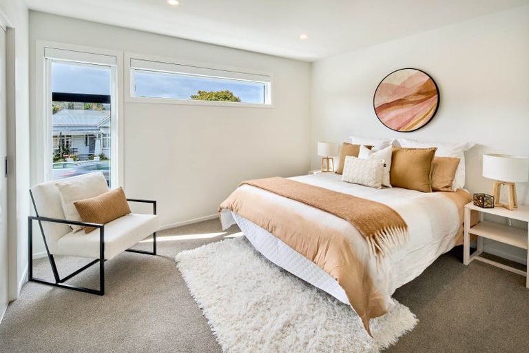 Photo of property in 2/90 Knights Road, Hutt Central, Lower Hutt, 5010