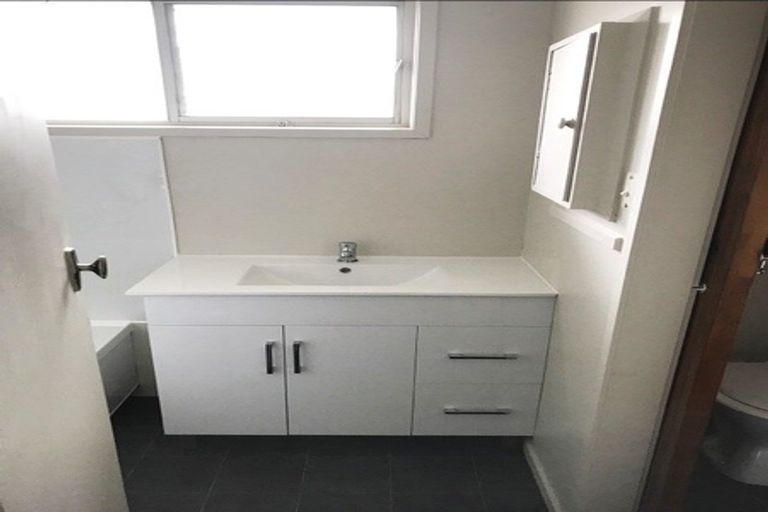 Photo of property in 1/144 Shirley Road, Papatoetoe, Auckland, 2025