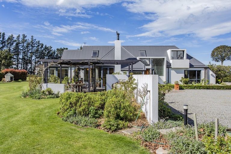 Photo of property in 180 Deans Road, Darfield, 7571