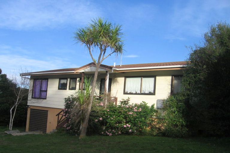 Photo of property in 72 Eskdale Road, Papakowhai, Porirua, 5024