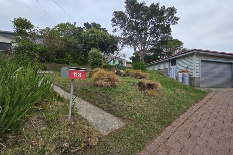 Photo of property in 118 Rawhiti Road, Pukerua Bay, 5026