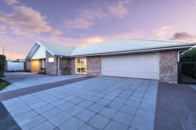 Photo of property in 44 Beaumont Drive, Rolleston, 7614