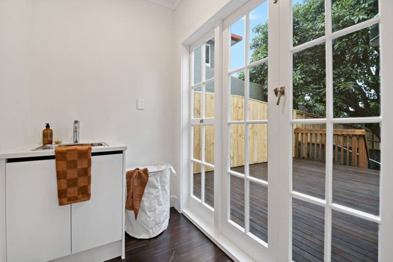 Photo of property in 98 Calgary Street, Mount Eden, Auckland, 1041