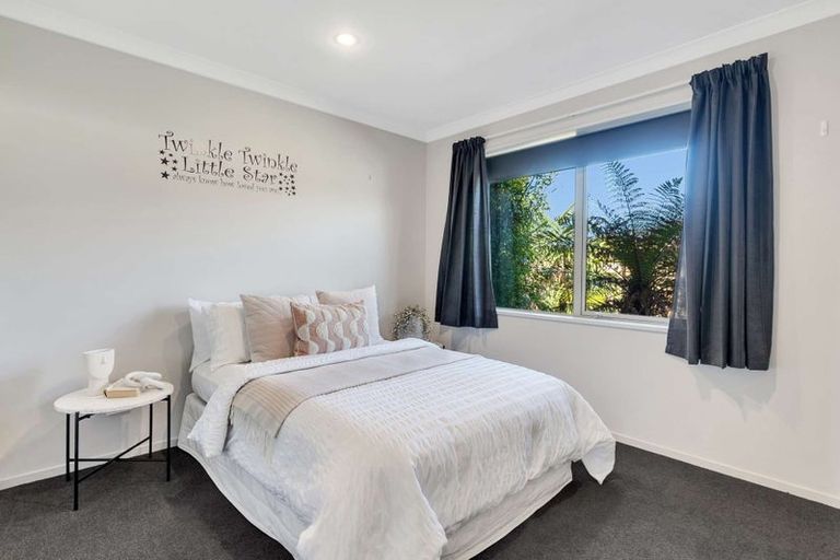 Photo of property in 13 Bradbury Avenue, Rolleston, 7614