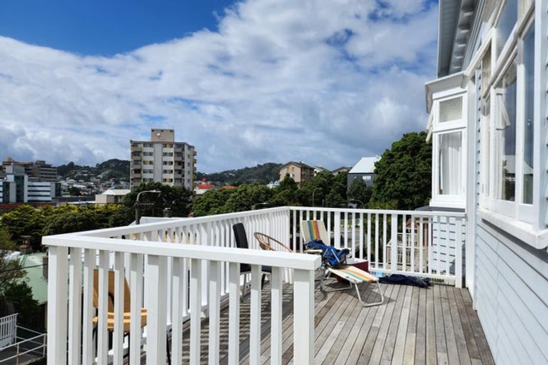 Photo of property in 126 Wallace Street, Mount Cook, Wellington, 6021