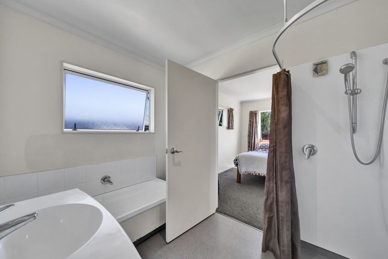 Photo of property in 75 Tauhuri Street, Manaia, 4612