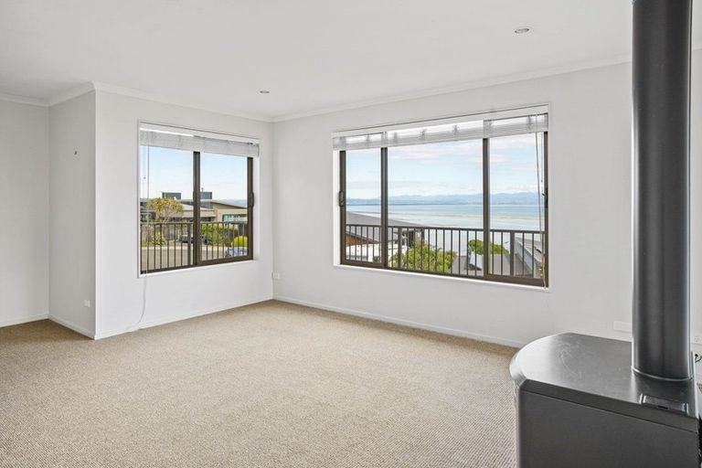 Photo of property in 3 Mana Heights, Marybank, Nelson, 7010