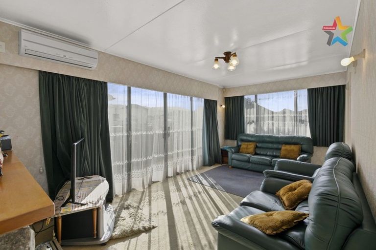 Photo of property in 59 Chapman Crescent, Naenae, Lower Hutt, 5011