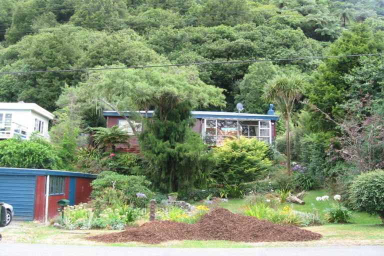 Photo of property in 20 Bridge Road, Birchville, Upper Hutt, 5018