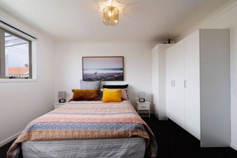 Photo of property in 272 Oxford Street, South Dunedin, Dunedin, 9012