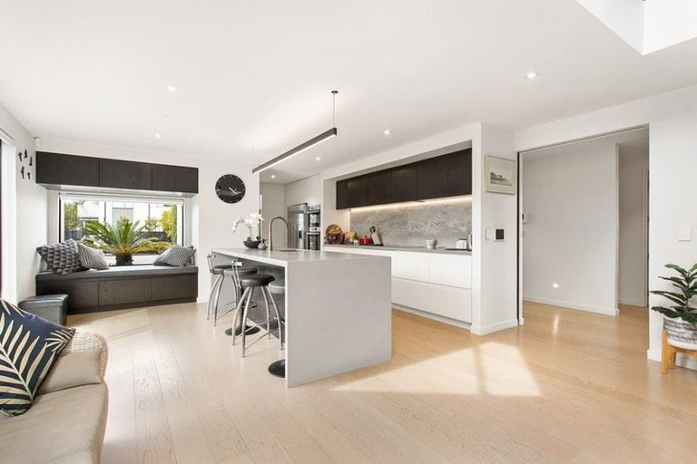 Photo of property in 47 Winchester Street, Merivale, Christchurch, 8014