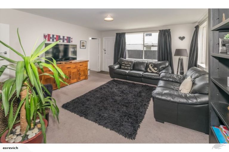 Photo of property in 3/25 Whitmore Street, Edgeware, Christchurch, 8013